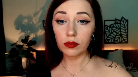 The divine Beverly online show from 6, 12, 2024