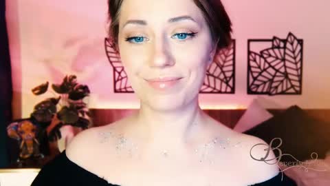 The divine Beverly online show from 8, 3, 2025