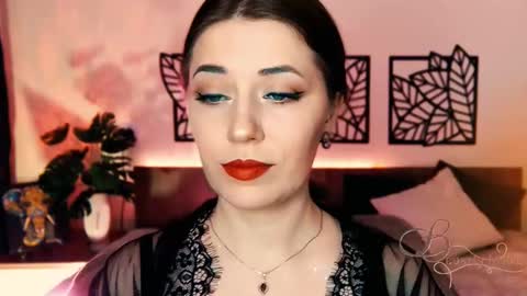 The divine Beverly online show from 9, 3, 2025