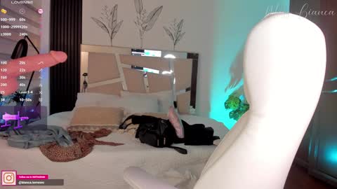 Snapshot of missbianca1 chatting on 10, 12, 2024 Bianca Torres online show from 10, 12, 2024