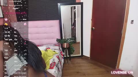 Snapshot of missbnasty_ chatting on 8, 12, 2024 Miss Evelyn online show from 8, 12, 2024