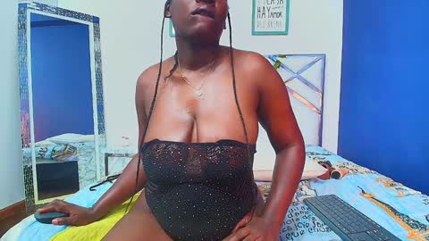 Snapshot of missbnasty_ chatting on 22, 12, 2024 Miss Evelyn online show from 22, 12, 2024