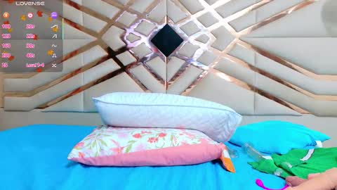 Snapshot of missbnasty_ chatting on 23, 10, 2025 Miss Evelyn online show from 23, 10, 2025