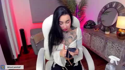Snapshot of misscamilaf chatting on 22, 9, 2025 Camila Flores online show from 22, 9, 2025