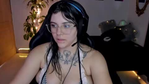 Snapshot of misscharlottte_18 chatting on 12, 12, 2024 Missy Charlottte.  Hey remember to give me a thumbs up ty online show from 12, 12, 2024