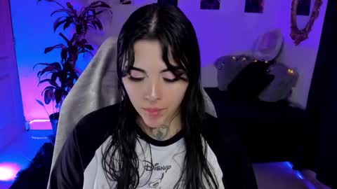 Snapshot of misscharlottte_18 chatting on 10, 1, 2025 Missy Charlottte.  Hey remember to give me a thumbs up ty online show from 10, 1, 2025