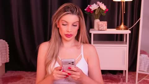 Snapshot of missclairee chatting on 2, 8, 2026 Claire online show from 2, 8, 2026