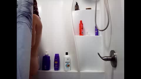 MissEeva online show from 14, 1, 2025