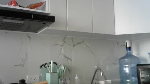 melodie  online show from 20, 12, 2024