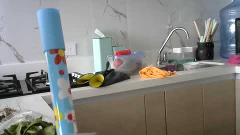 melodie  online show from 25, 2, 2025