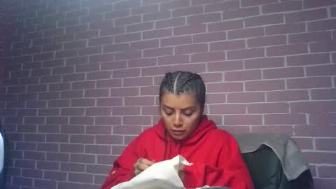 melodie  online show from 19, 12, 2025