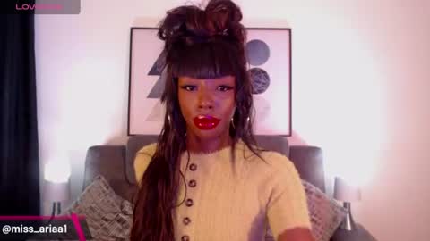 Snapshot of missemilie1 chatting on 16, 6, 2026 Emilie Diaz online show from 16, 6, 2026