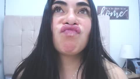 Snapshot of missexy303av chatting on 31, 1, 2025 missexy303av online show from 31, 1, 2025