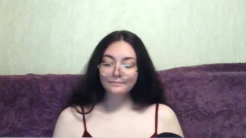 missis mona online show from 8, 6, 2026