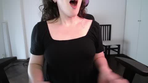 Snapshot of missivana777 chatting on 7, 3, 2025 Ivana online show from 7, 3, 2025