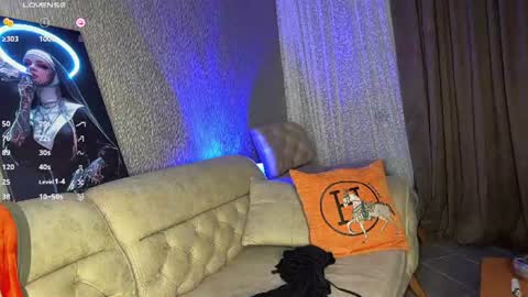 Jess online show from 8, 7, 2026