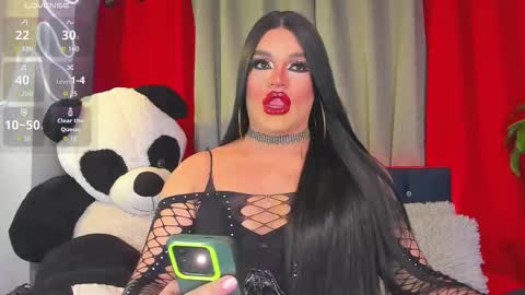 kassandra lazcano online show from 27, 10, 2025