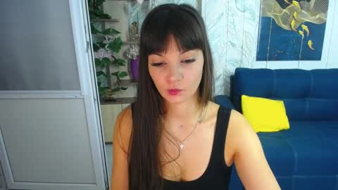 Snapshot of misslauraslim chatting on 30, 9, 2025 MissLaura online show from 30, 9, 2025