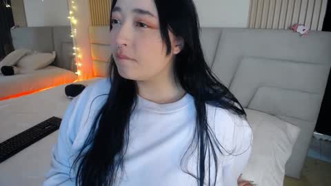 Miss Loise online show from 15, 12, 2025