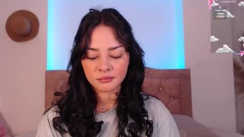 missmariana_ online show from 12, 11, 2025