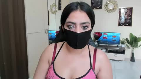 Snapshot of missmask24 chatting on 28, 9, 2025 Missmask24 online show from 28, 9, 2025