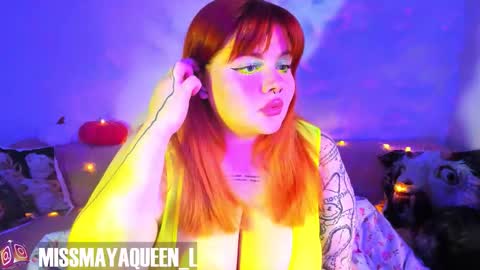 Snapshot of missmayaqueen chatting on 15, 11, 2025 Maya online show from 15, 11, 2025
