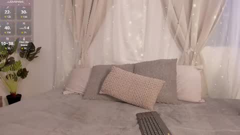 Alejandra  online show from 28, 7, 2026