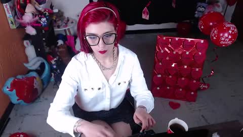 Miss Mia online show from 19, 2, 2025