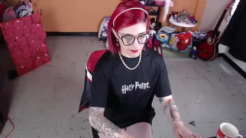 Miss Mia online show from 7, 3, 2025