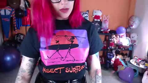 Miss Mia online show from 1, 10, 2025