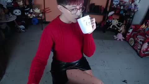 Miss Mia online show from 9, 7, 2026