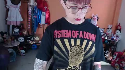 Miss Mia online show from 19, 7, 2026