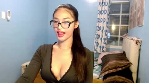 missminervaa online show from 8, 7, 2026