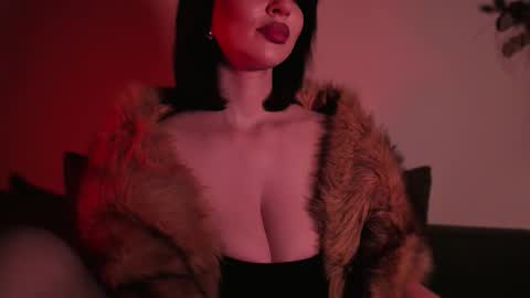 Snapshot of missmirandagd chatting on 7, 11, 2025 online show from 7, 11, 2025