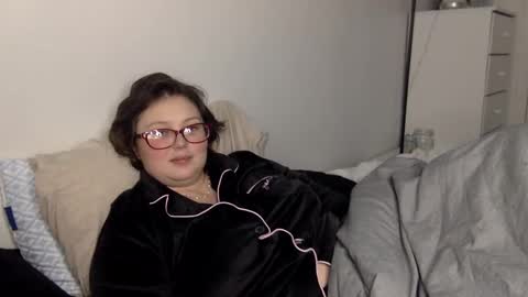 missmistressmal online show from 1, 12, 2025