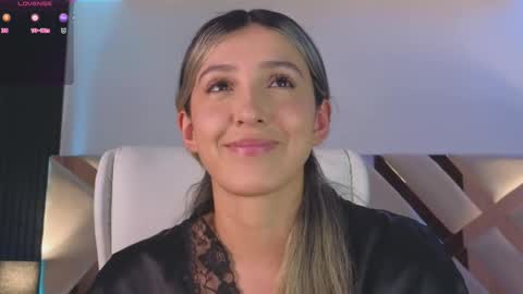 Emma Rivera online show from 16, 9, 2025