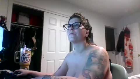 MissMona online show from 17, 4, 2026