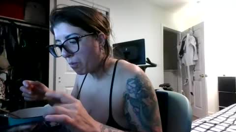 Snapshot of missmonatoyou chatting on 16, 7, 2026 MissMona online show from 16, 7, 2026