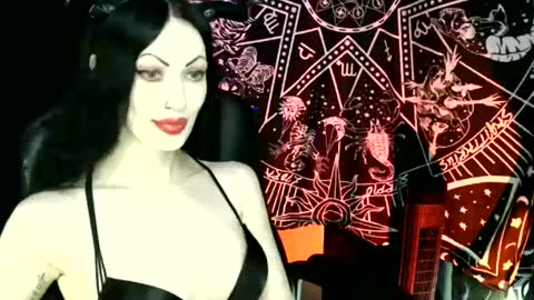 Snapshot of missmoondoll chatting on 6, 2, 2026 MissMoonDoll online show from 6, 2, 2026