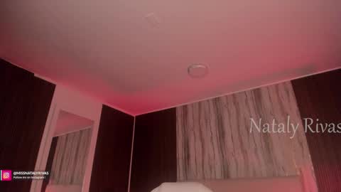 Snapshot of missnataly_ chatting on 23, 10, 2025 Nataly Rivas online show from 23, 10, 2025