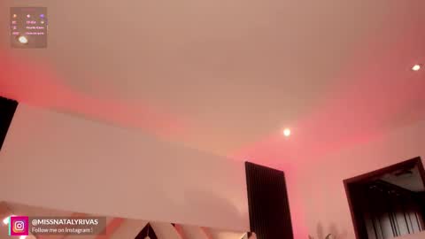 Snapshot of missnataly_ chatting on 20, 11, 2025 Nataly Rivas online show from 20, 11, 2025