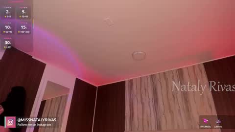 Snapshot of missnataly_ chatting on 25, 11, 2025 Nataly Rivas online show from 25, 11, 2025