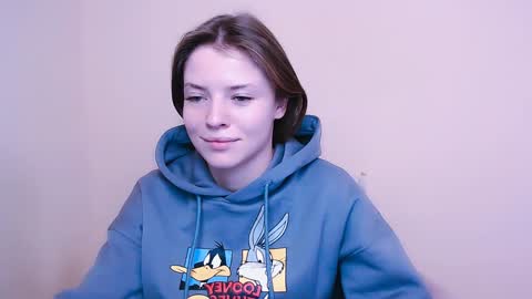 Snapshot of missoliviaa_ chatting on 10, 1, 2025 Olivia online show from 10, 1, 2025