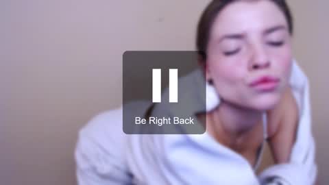 Snapshot of missoliviaa_ chatting on 22, 1, 2025 Olivia online show from 22, 1, 2025