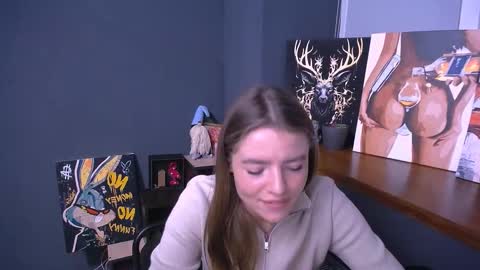 Snapshot of missoliviaa_ chatting on 23, 11, 2025 Olivia online show from 23, 11, 2025