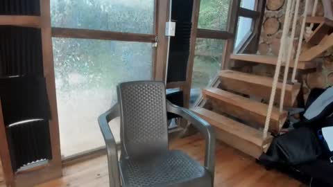 sarah online show from 1, 3, 2025