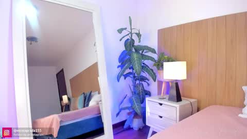 Emma Prada online show from 1, 10, 2025