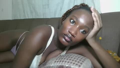 Snapshot of missprettygal chatting on 19, 9, 2025 pretty gal online show from 19, 9, 2025