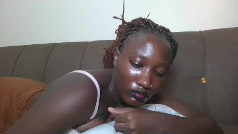 Snapshot of missprettygal chatting on 7, 11, 2025 pretty gal online show from 7, 11, 2025