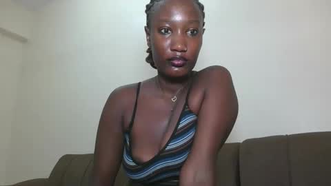 Snapshot of missprettygal chatting on 8, 11, 2025 pretty gal online show from 8, 11, 2025